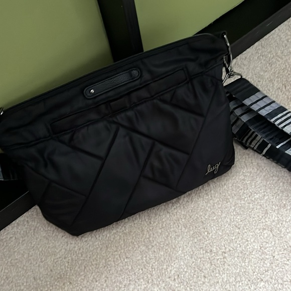Lug, black quilted back with interchangeable crossbody straps - Picture 2 of 8
